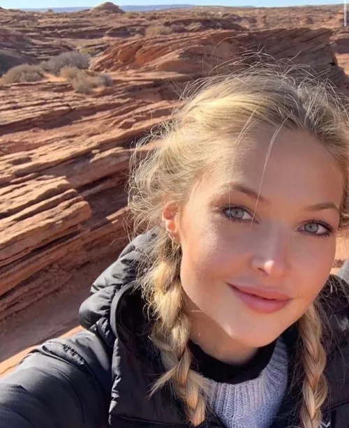 Ashley Smouter by stunt_p