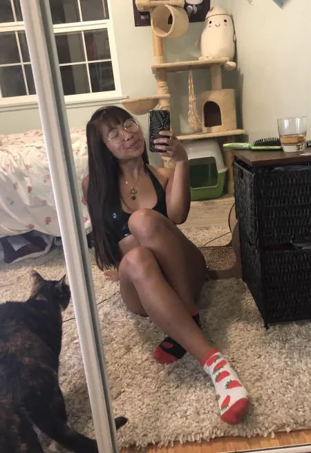 Asian girls in ankle socks? 😍 by goddessichigo