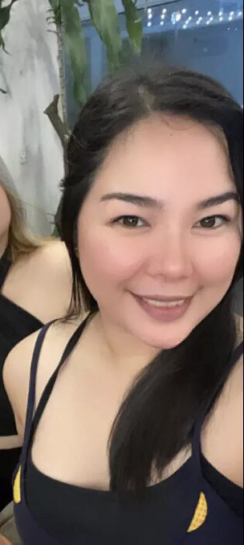 Asian glow 🤦🏻‍♀️ by Quick_Run_3380