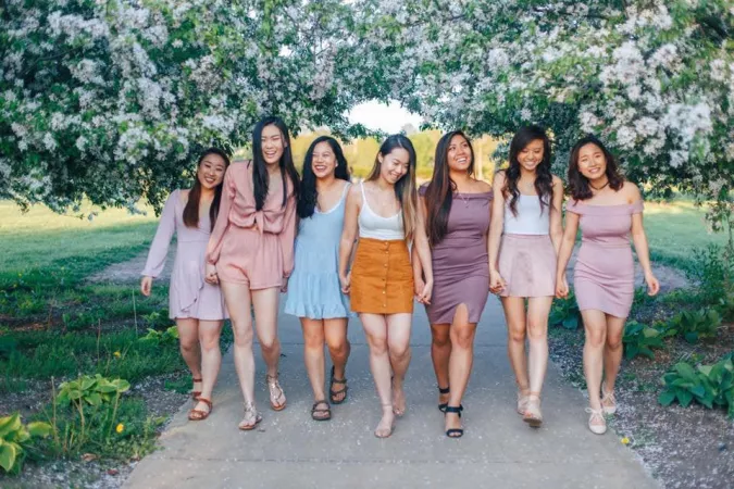 Asian Ladies by yunaX2