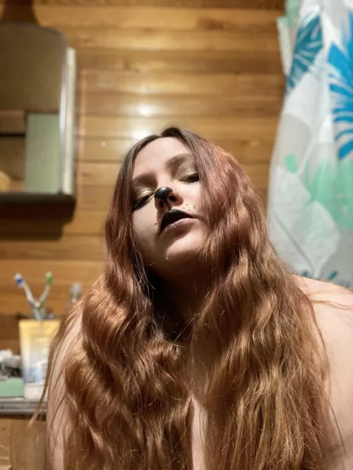 Ask me questions? I'm having such a bored and manic halloween by LadyBeanStalk