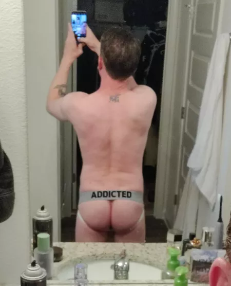 Ass is swallowing these straps 😜 by JockAddict