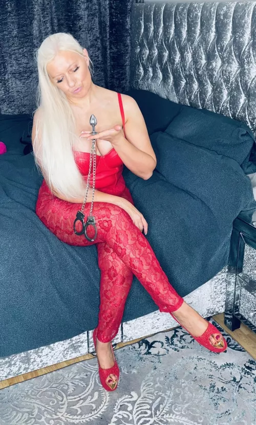 Ass play is my favourite, what’s yours? by sparkly-and-savage