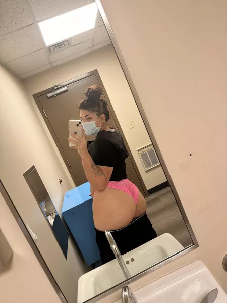 assential worker 💖 by Lolaj_1