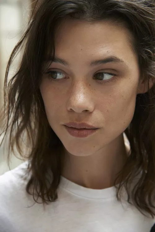 Astrid Berges Frisbey by lhwchamp