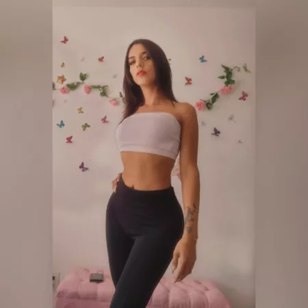 Astrid Valentina by kiowabr