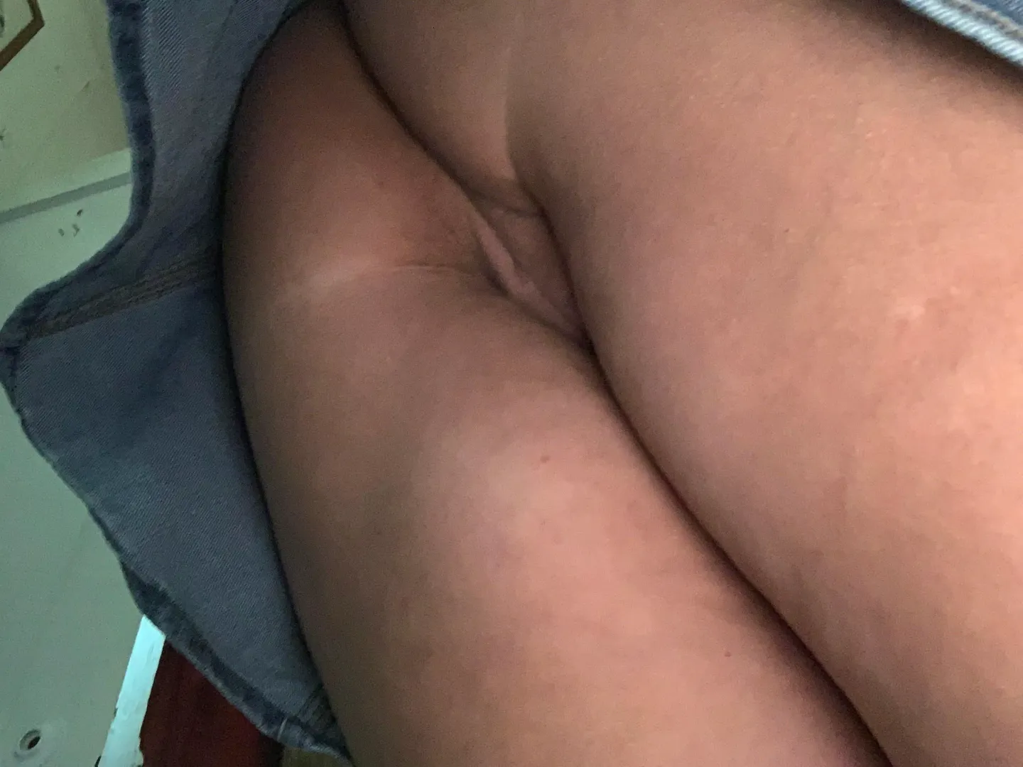 at the bar forgot to put something on posted by Valuable-Farm8357