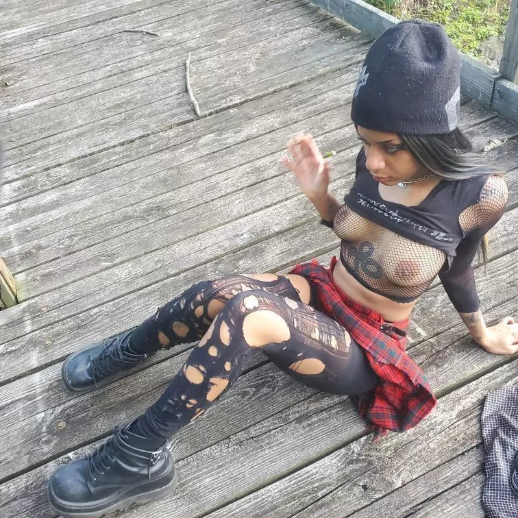 At the park! My tits wanted to see the beauty too posted by Slothxxxxx