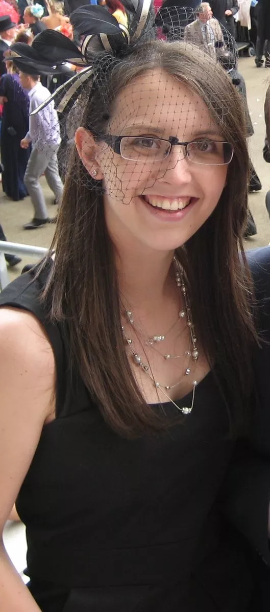 At the Races :) posted by Quasipermanent