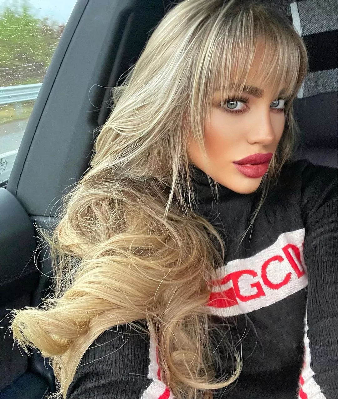 Atina Ivanova posted by gooningaccount