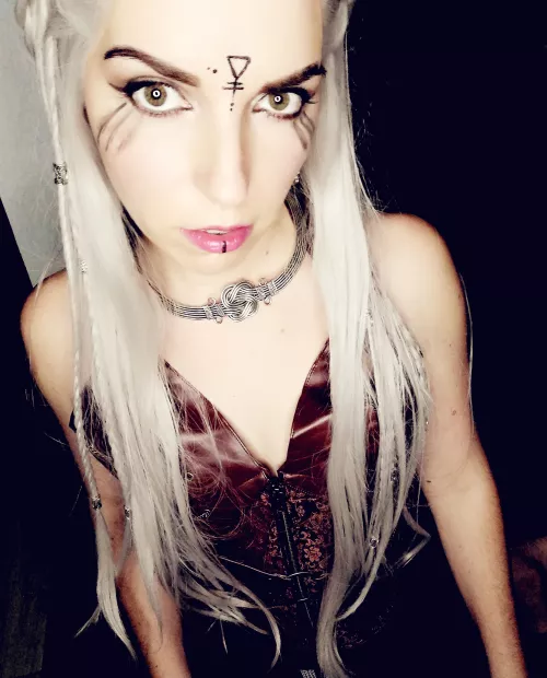 Attention newbie ! Freydis as Lagertha from Vikings by Freydis_Salluvier