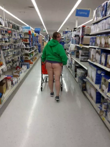 Attention Walmart shoppers! by jmw55018