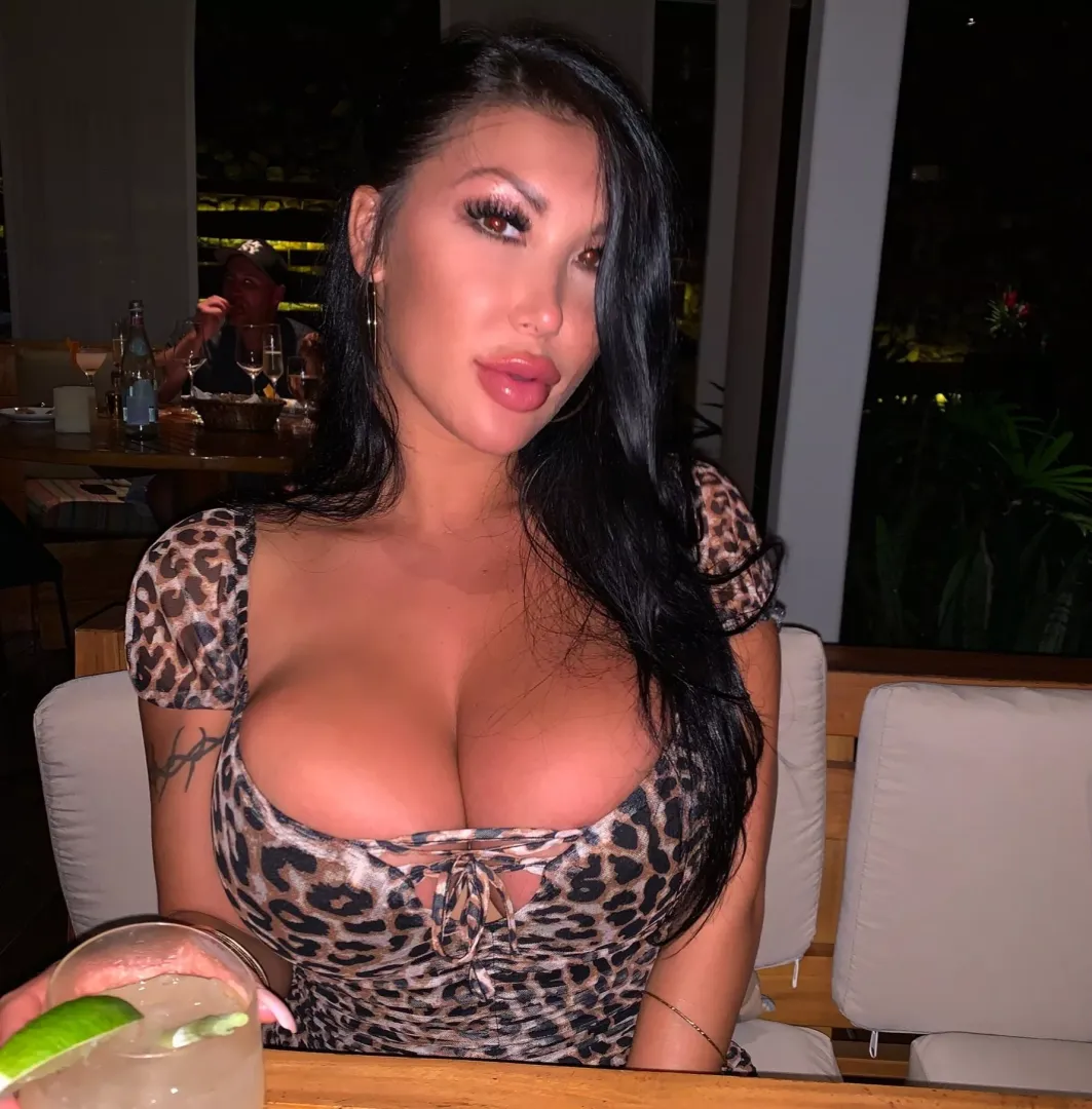 August Taylor posted by Max_D119