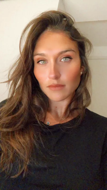 australian girl here :) by cindyyreid