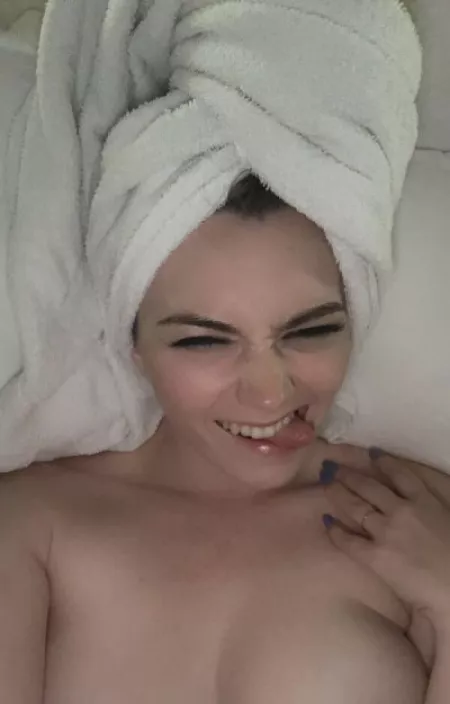 Ava Moore by hoodycentral2