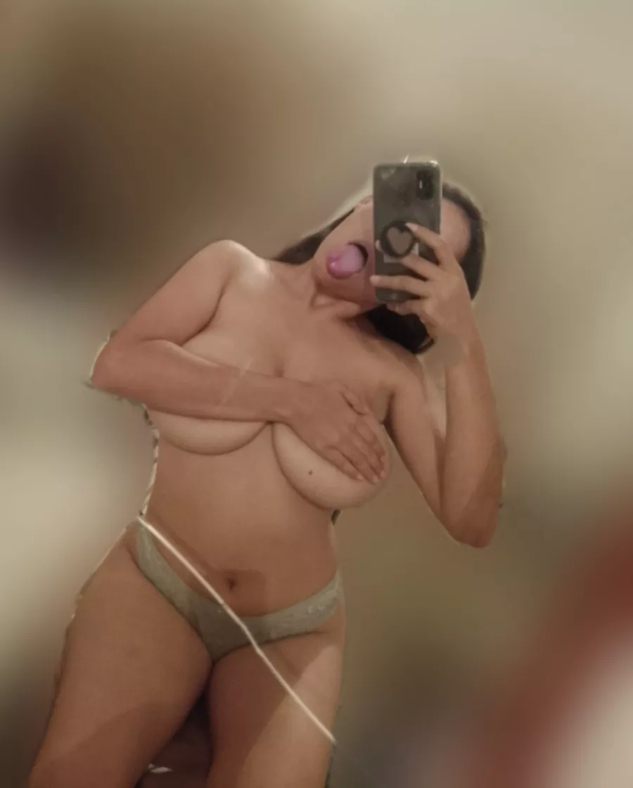 Available and super horny daddy 😈 k!k: fannys44 ❤️ [s.ale] posted by Fannysusan21