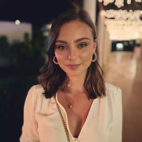 Aviva by PolishedGold