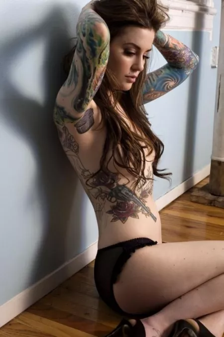Awesome image of Kristina Labahn [x-post /r/hotchickswithtattoos] by tominscv