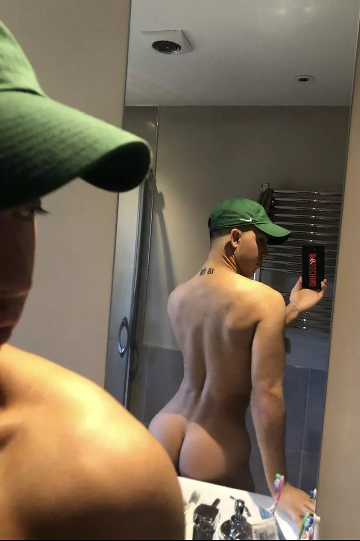 A’Whora posted by RPDR_OG