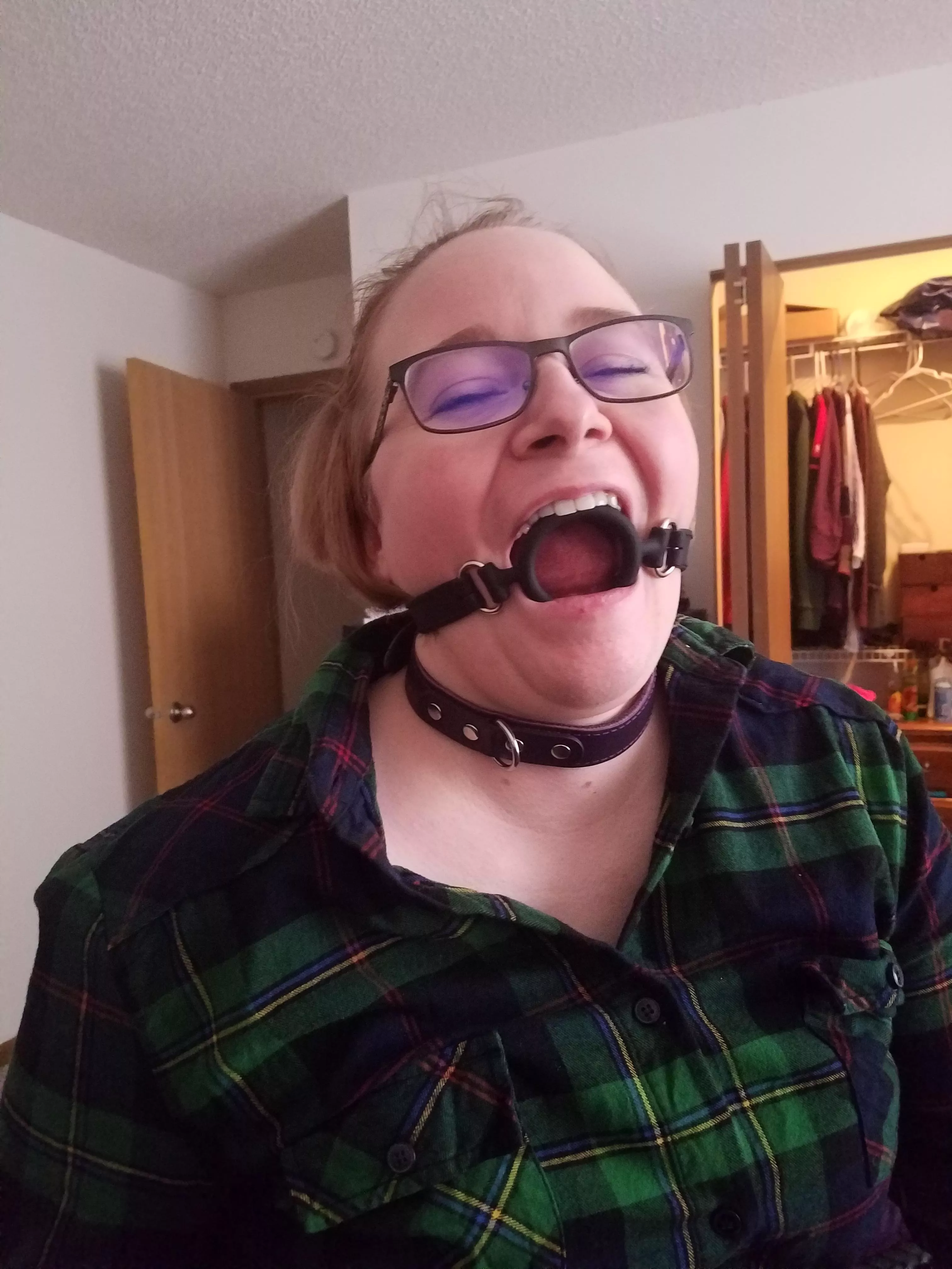 (Awkwardly)Gagged and collared posted by random-naughty-acc