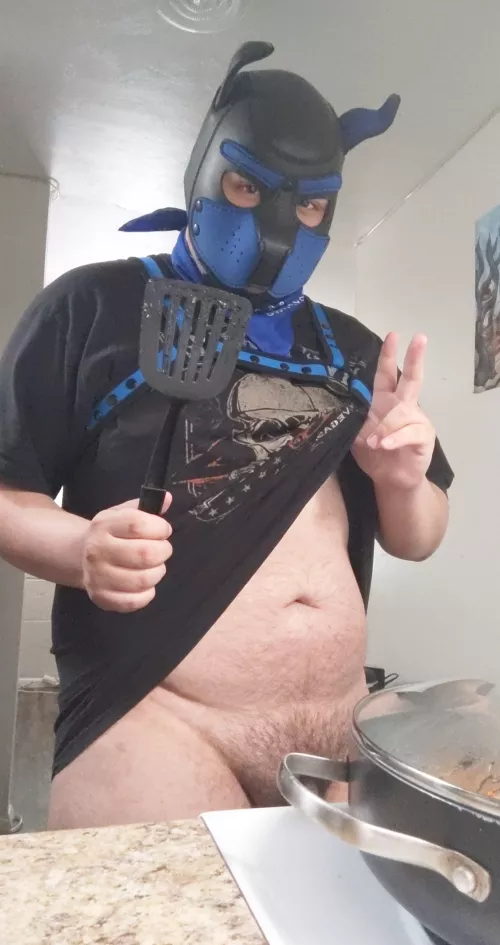 Awoo! This pup is always cooking 🐶🐾 by ghoststhatlikepie