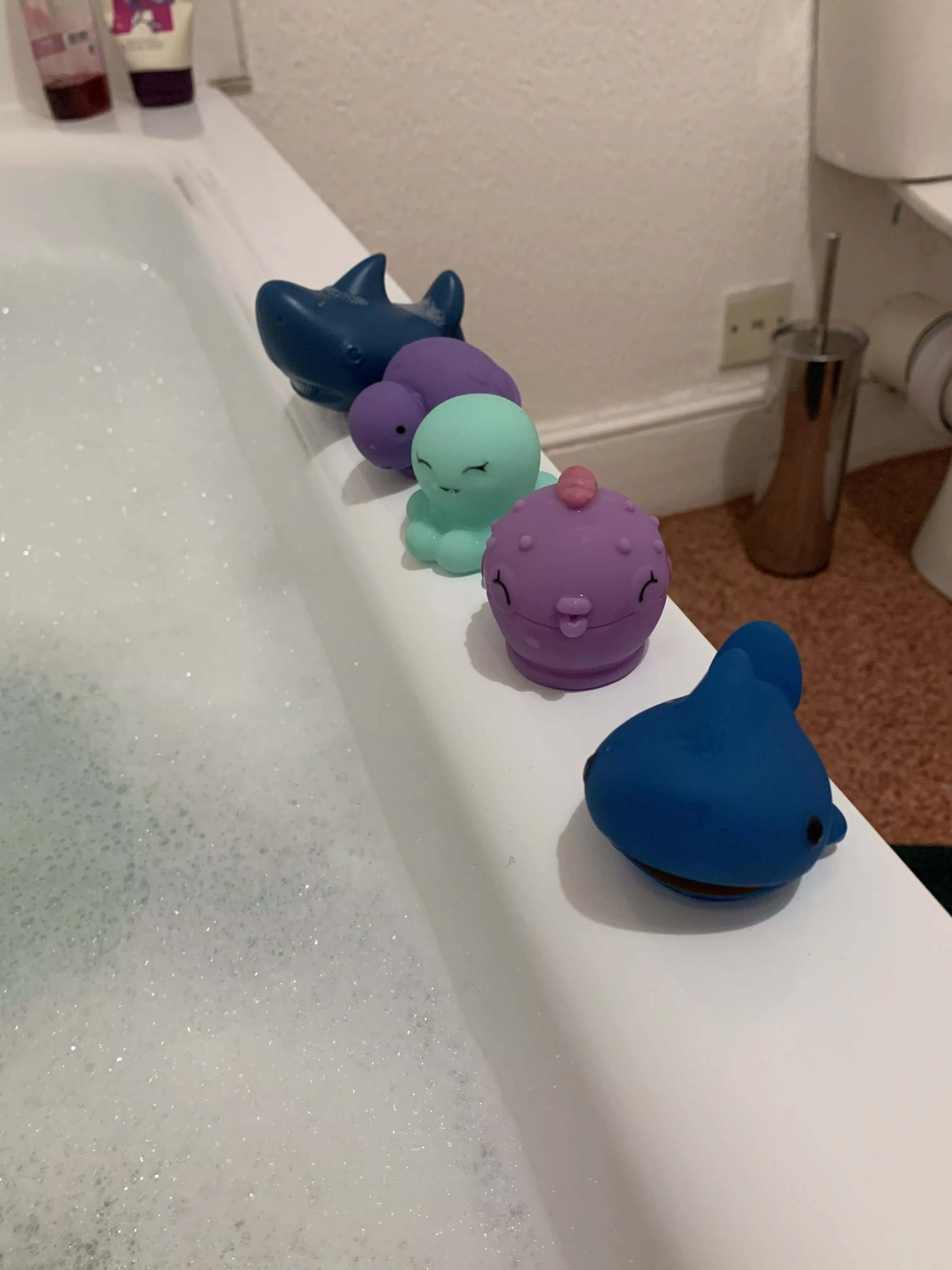 Awoooo!! posted by [deleted]