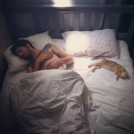 Aww by WatchWhileYouSleep