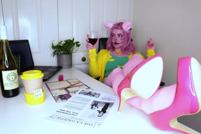 Aww. Fish! (Princess Carolyn by HannyTV) by HannyTV