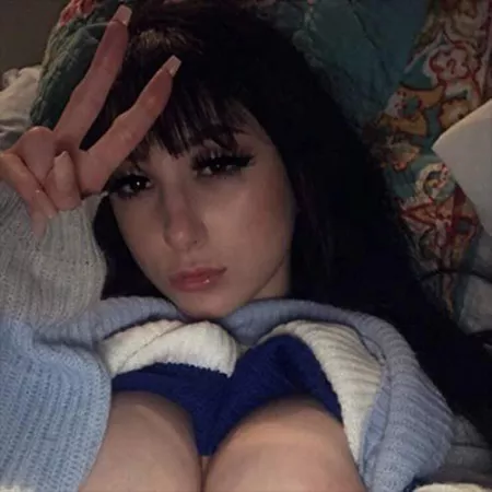 Ayo anyone got an original image link? by AlexiaBrown32