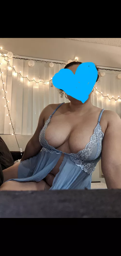 Azzie in baby blue <3 by jazziapple