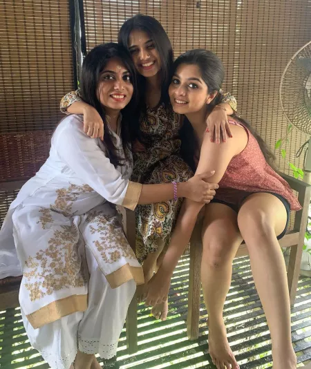 Babes by Inevitable_Rope_7721