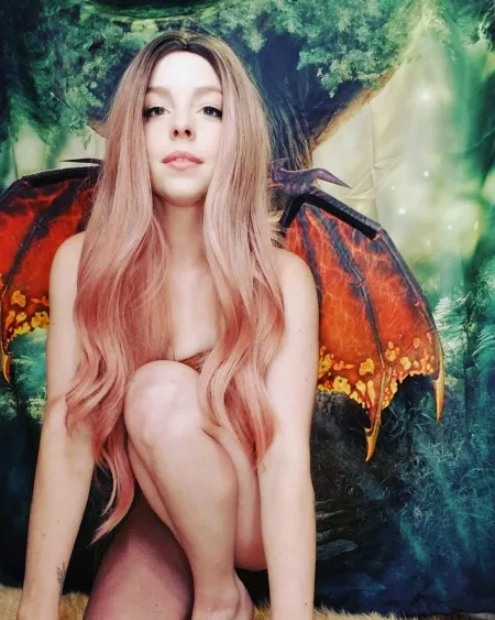 Baby dragon by rellybelly17