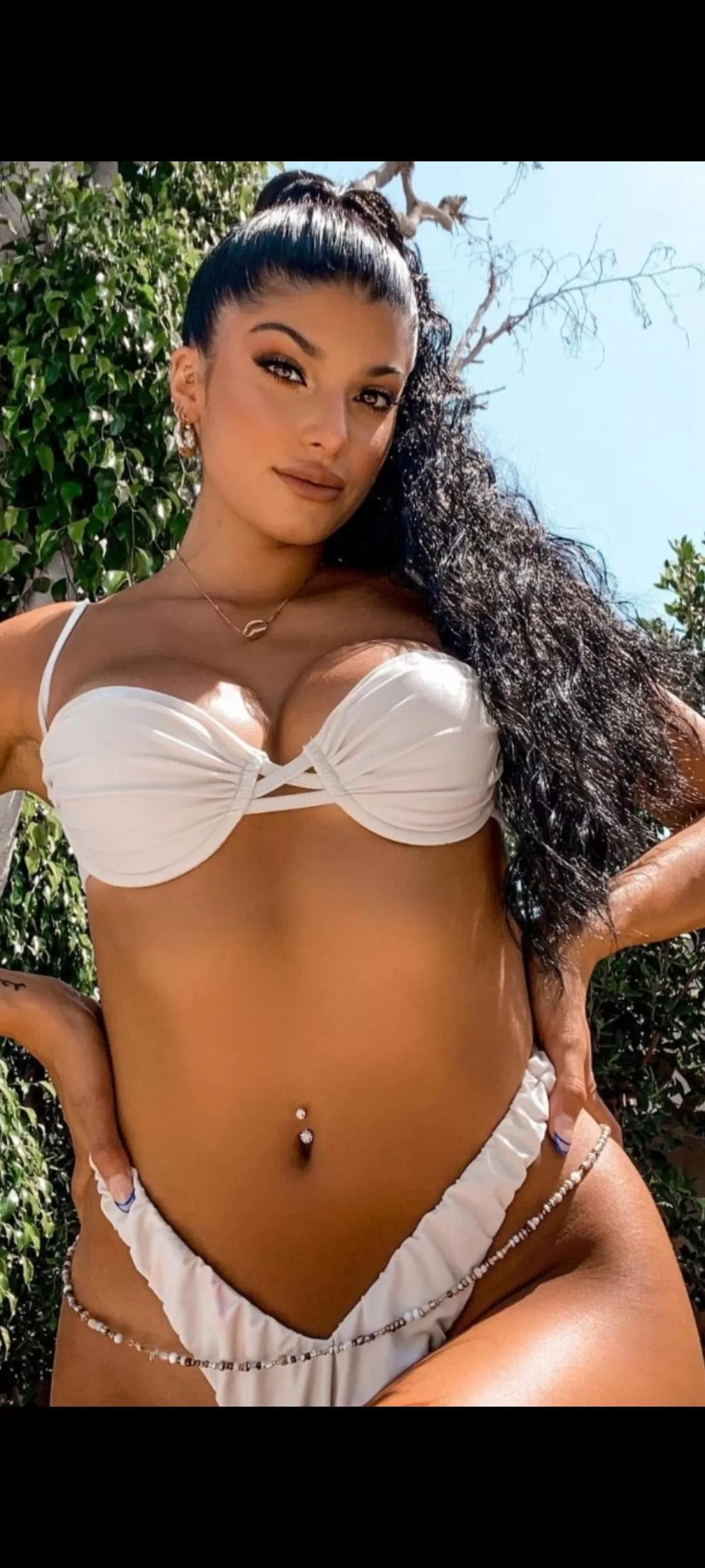 BABY GOAT SIS BB21 posted by JuliusSeizure1776