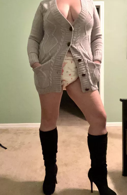 Baby it’s cold outside… by Duckie_Girlie