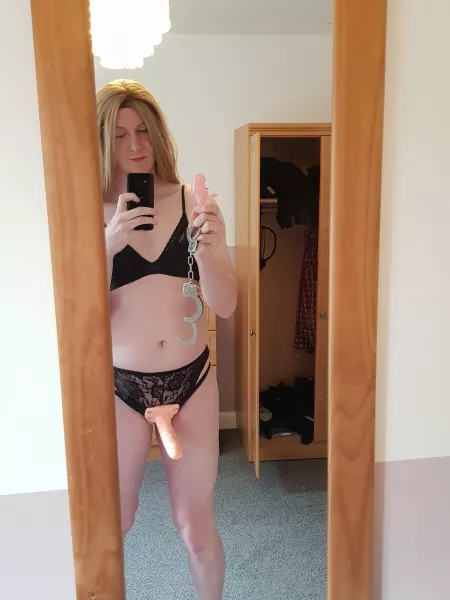 Baby its locktober bend over so I can lock you and fuck you, or I can cuff you your choice by rebeccalt3