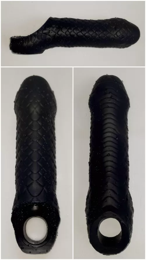 (Baby) Rex in Black. by PerfectSleeve