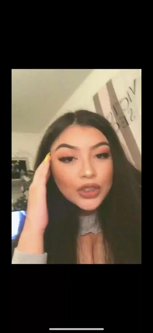 @Babygirl_3hunni I NEED EVERYTHING ON HER BRUH posted by androidx123