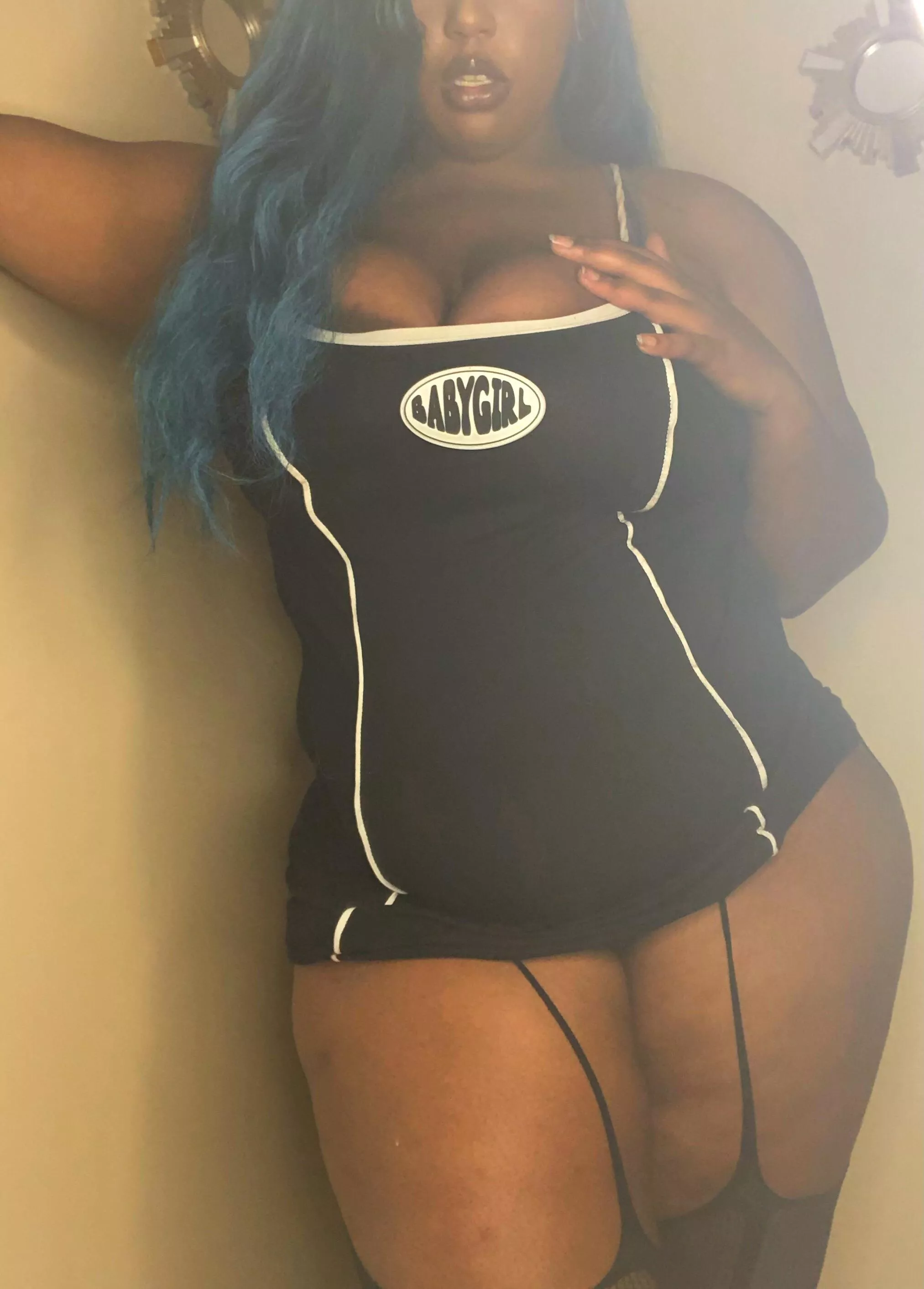 Babygirl💕 posted by ShyMeriaSinz_1327