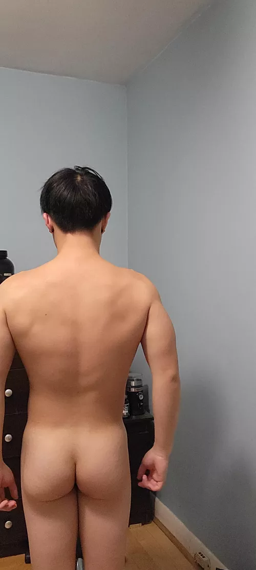 Back And Butt by whiteteeth123