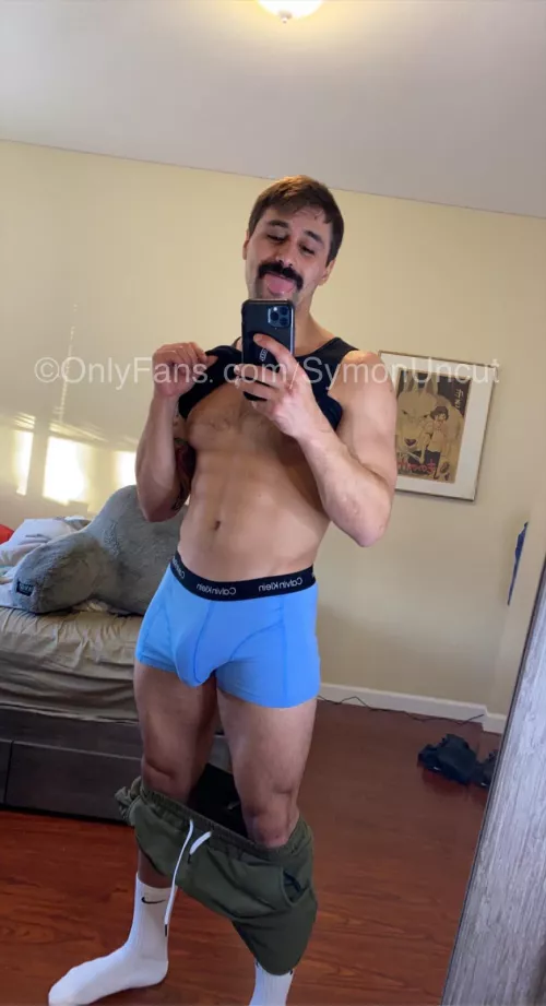 Back from the gym. by symonuncut