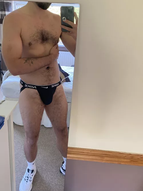 Back from the gym, in need of a stretch and a rub down.. by BritBoiGaz