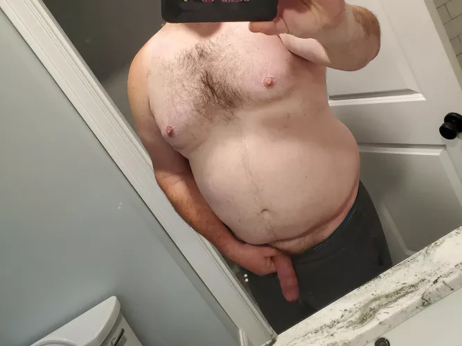 Back from vacation, craving a curvy woman.. by ThickBlueCollar