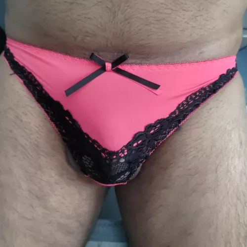 Back in red/pink by M_Inja