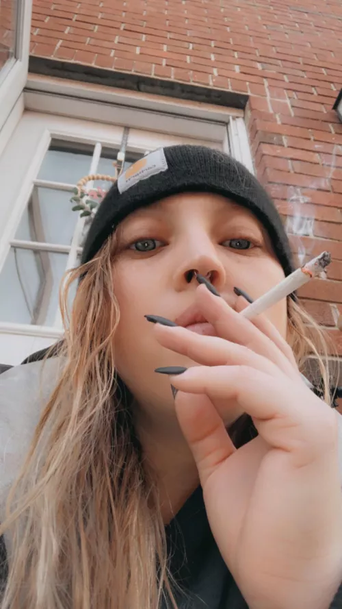 Bad attitude 🖤 by Redbull_slimjim