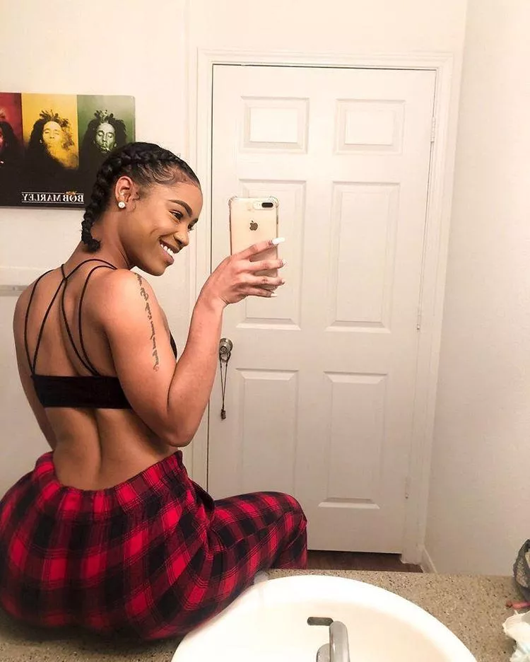 @baddgirl_c posted by [deleted]