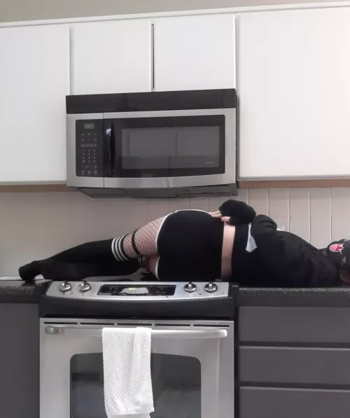 Baking a cake~ by JarofNCR