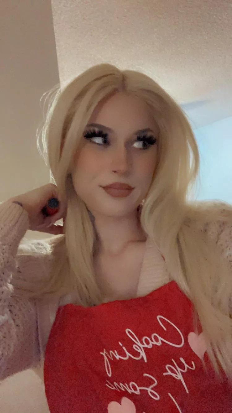 Baking for vday and the pat a cake rhyme keeps repeating in my head 🙈🥰💗 posted by Littlehazzie