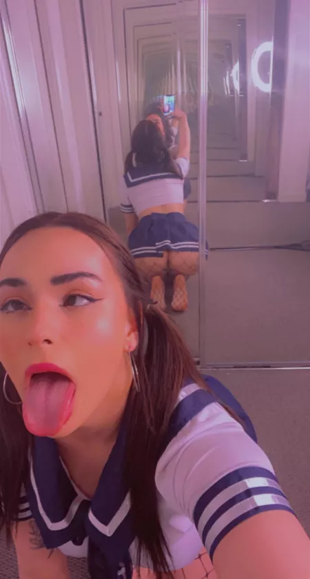 ball gag a funnel to my face and tie me in the men’s bathroom ;) by bimbomeplease