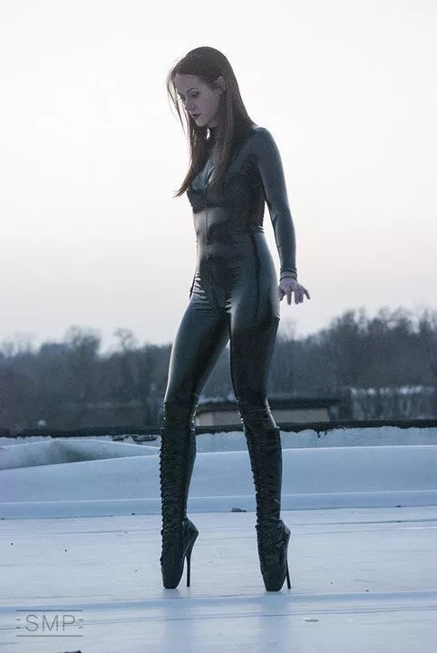 Ballet Hells on Ice posted by Moaoziz