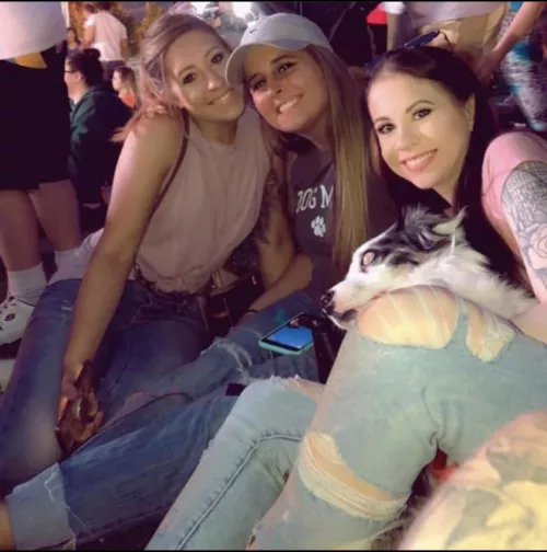 Bar girls by farva12456